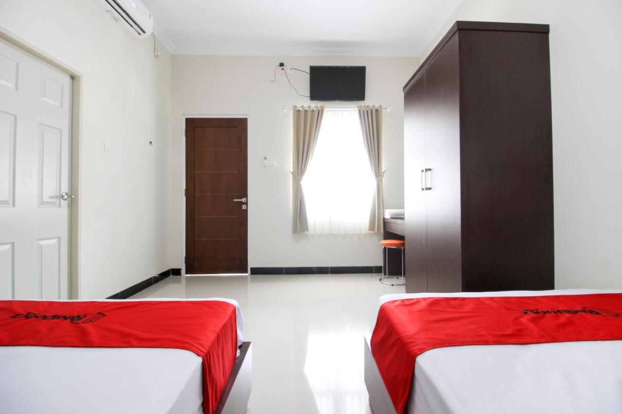 Reddoorz Syariah Plus @ Jakal Bawah 3 Kejayan Extérieur photo