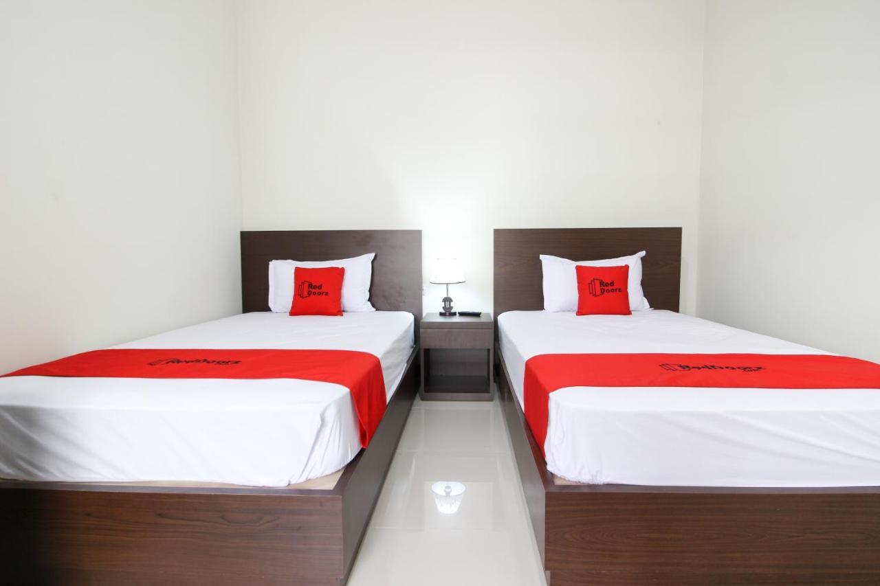 Reddoorz Syariah Plus @ Jakal Bawah 3 Kejayan Extérieur photo